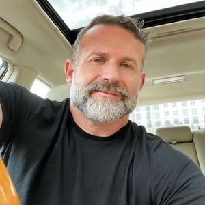 Meet your Posher, Ross